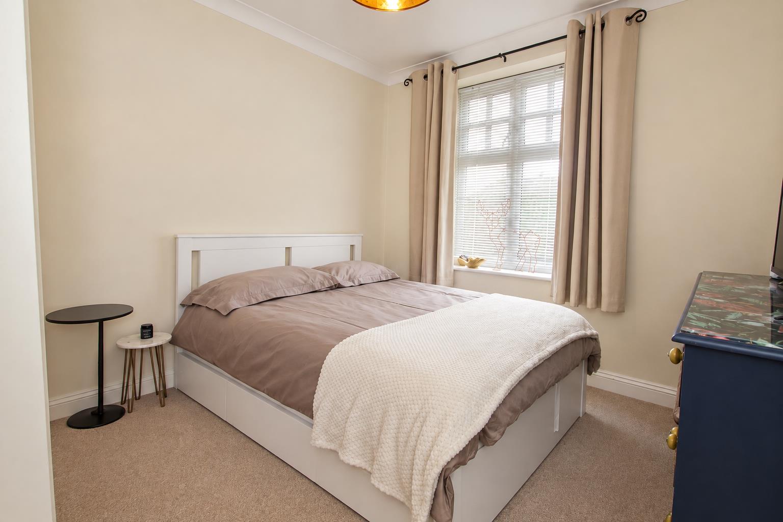 Saxon Place, Pangbourne, Reading